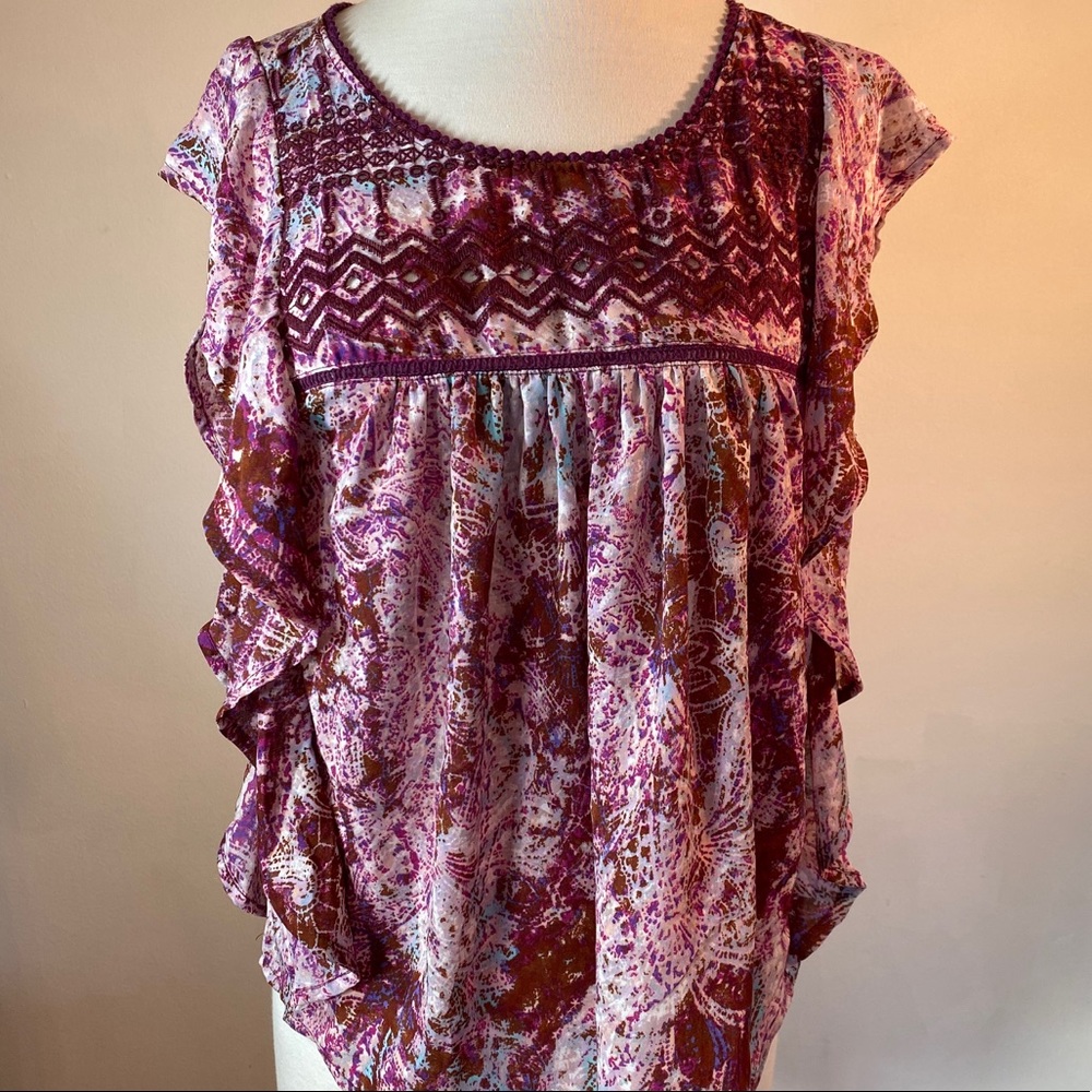 Jessica Simpson Boho Embroidered Round Neck Top Size Small